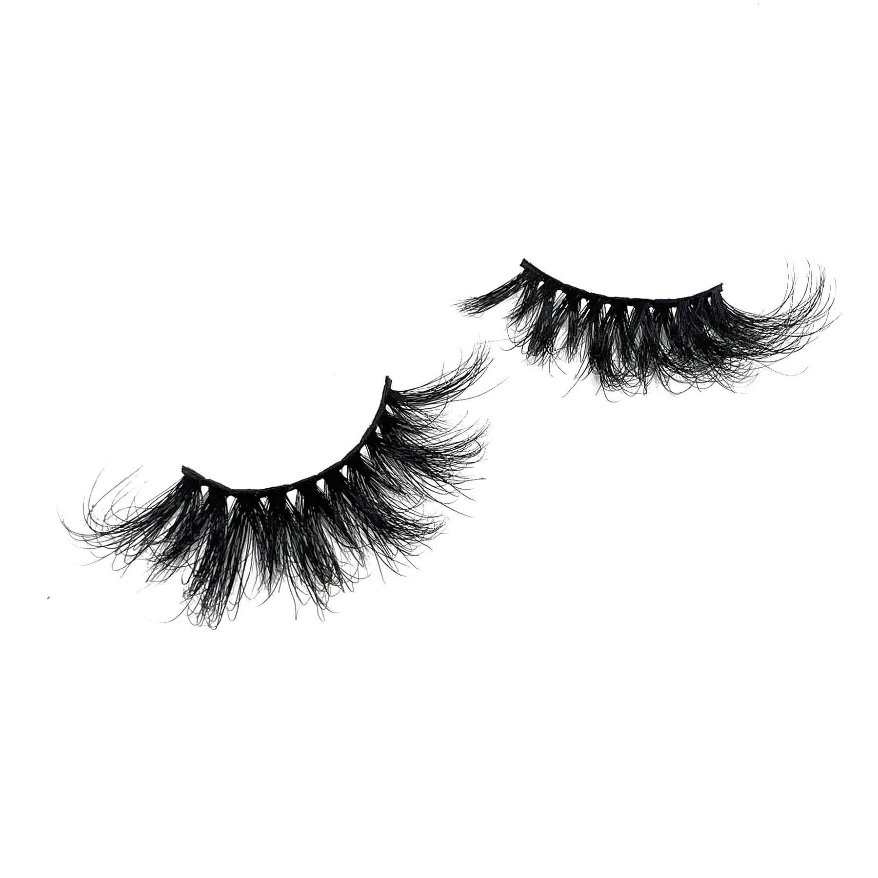 show off eye lashes, beauty lashes